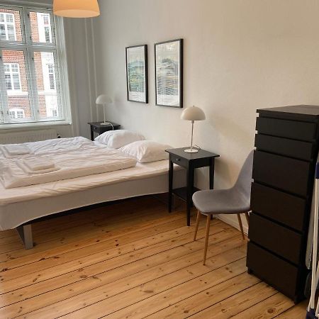 Bright 2-Bedroom Apartment In Elegant Osterbro Kopenhaga Zewnętrze zdjęcie