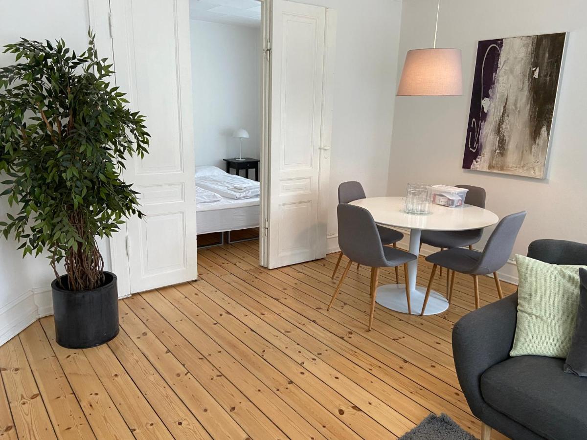 Bright 2-Bedroom Apartment In Elegant Osterbro Kopenhaga Zewnętrze zdjęcie